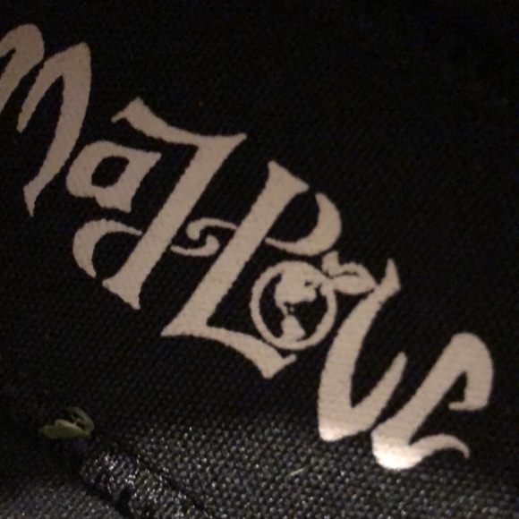 New with tags Ladies slip on shoes - Picture 6 of 6